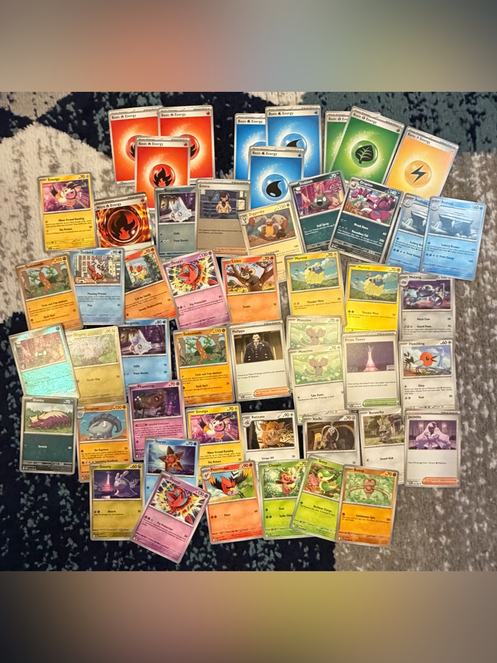 Lot of 50 random Pokemon cards